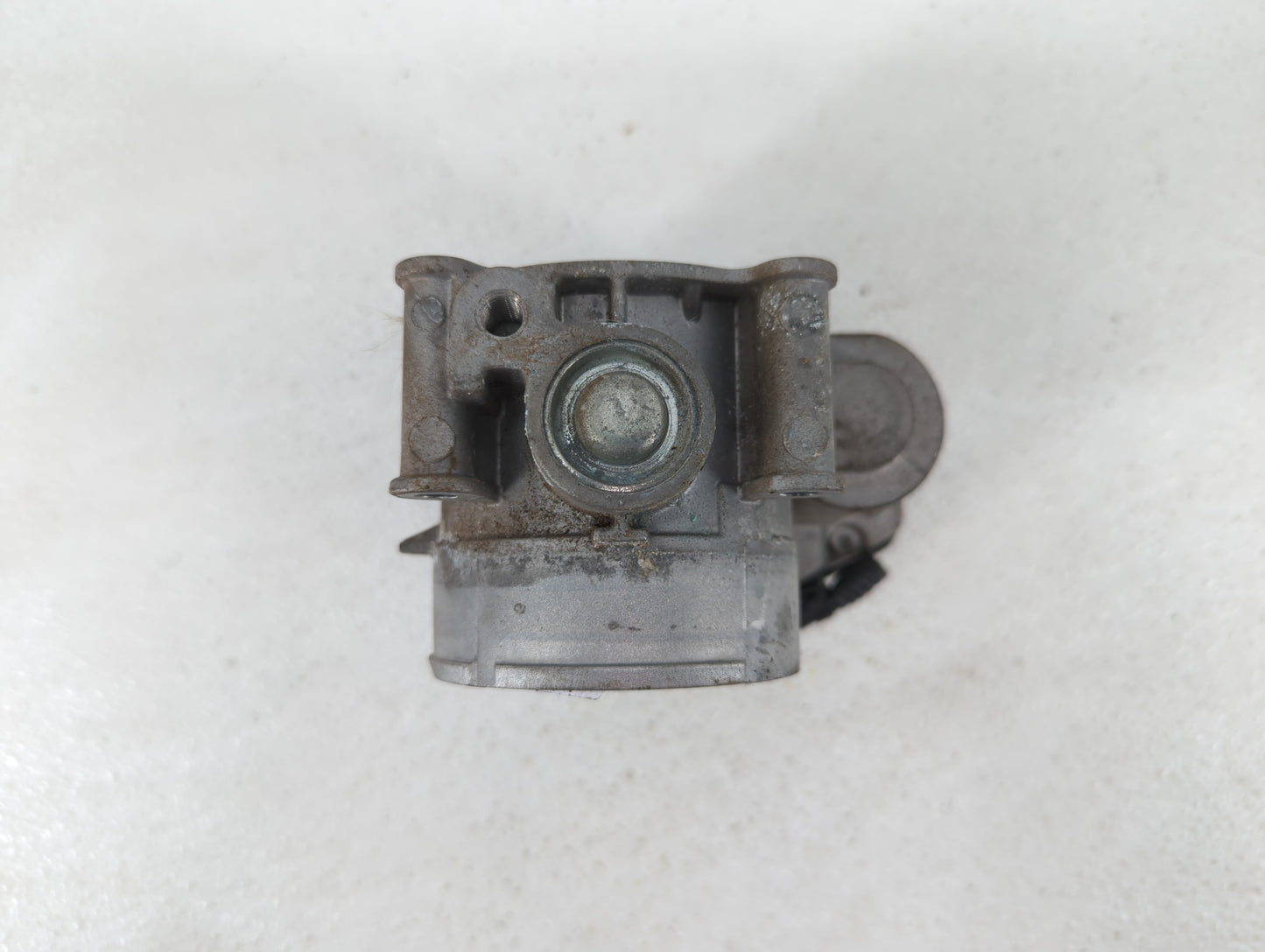 2013-2018 Ford Taurus Throttle Body P/N:AT4E-9F991-EJ AT4E-EH, AT4E-EF Fits Fits 2011 2012 2013 2014 2015 2016 2017 2018 201