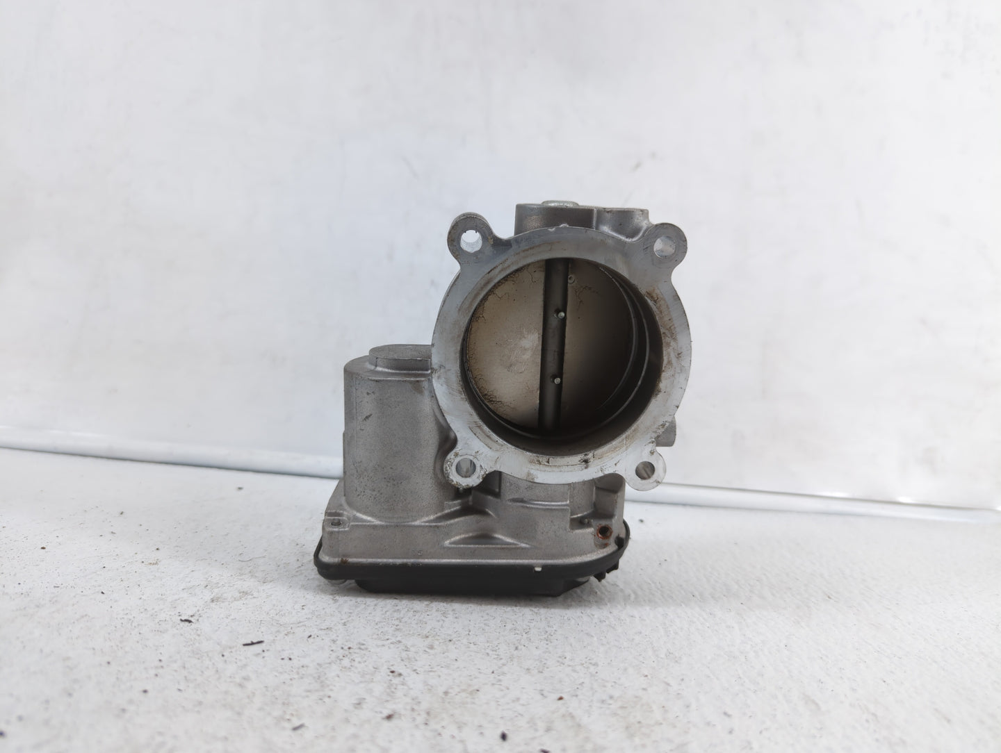 2013-2018 Ford Taurus Throttle Body P/N:AT4E-9F991-EJ AT4E-EH, AT4E-EF Fits Fits 2011 2012 2013 2014 2015 2016 2017 2018 201