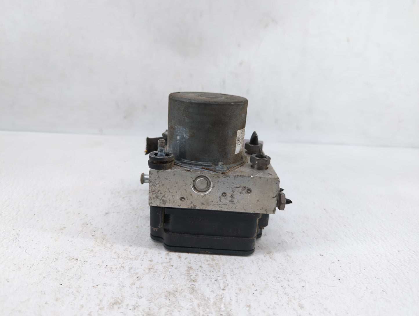 2014-2018 Ford Taurus ABS Pump Control Module Replacement P/N:DG13-2C405-BA FG13-2C405-A Fits Fits 2014 2015 2016 2017 2018 