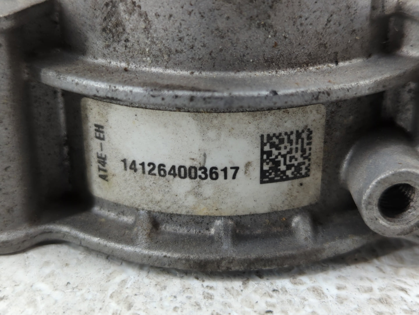 2013-2018 Ford Taurus Throttle Body P/N:AT4E-EH AT4E-9F991-EL Fits Fits 2011 2012 2013 2014 2015 2016 2017 2018 2019 OEM Use