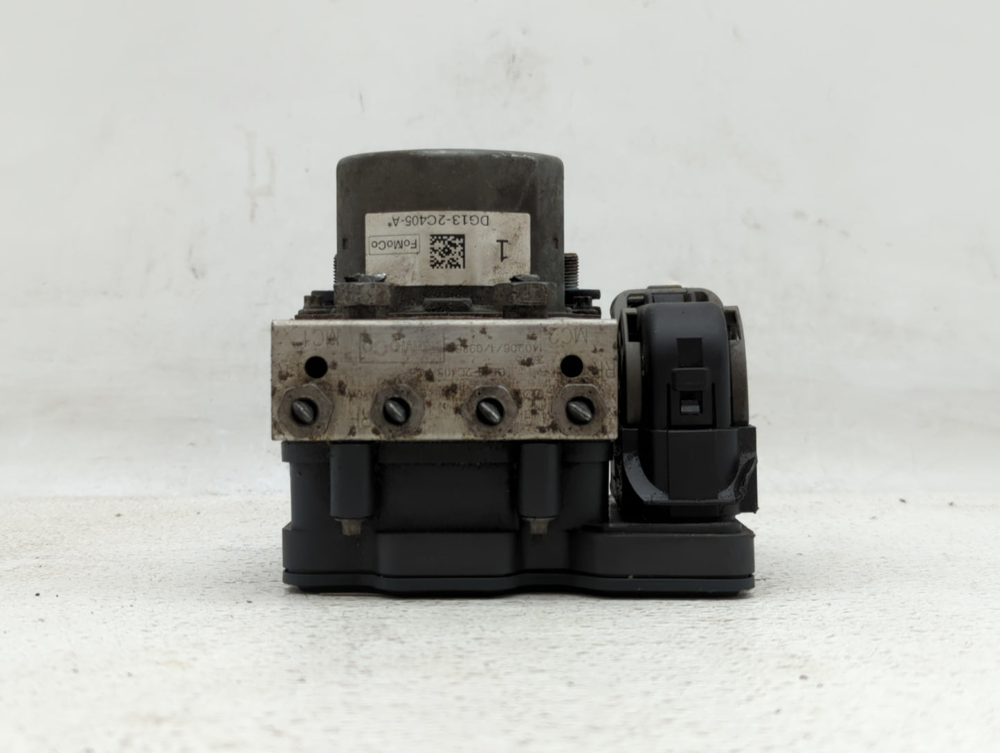 2014-2019 Ford Taurus ABS Pump Control Module Replacement P/N:DG13-2C405-A Fits Fits 2014 2015 2016 2017 2018 2019 OEM Used 