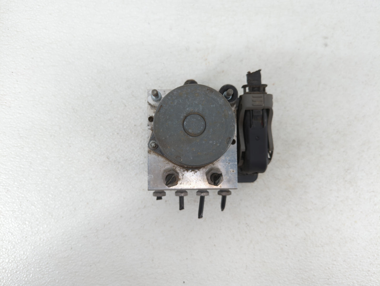 2014-2019 Ford Taurus ABS Pump Control Module Replacement P/N:DG13-2C405-B FG13-2C405-AC Fits Fits 2014 2015 2016 2017 2018 