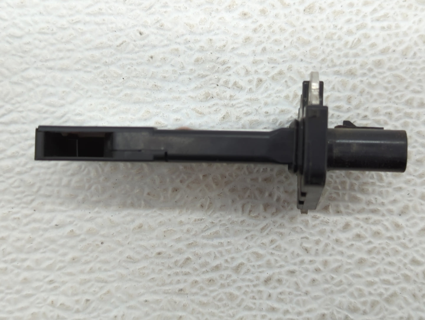 2013-2016 Ford Taurus Mass Air Flow Meter Maf - Oemusedautoparts1.com