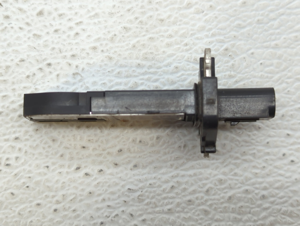 2013-2016 Ford Taurus Mass Air Flow Meter Maf Sensor 491674 - Oemusedautoparts1.com