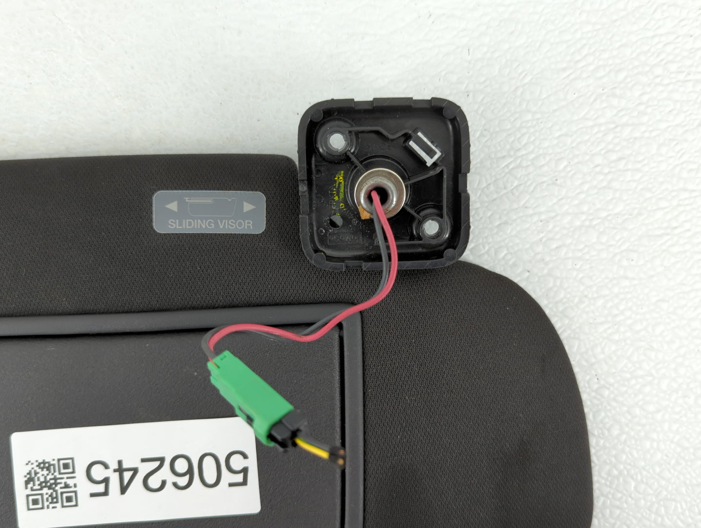2013-2019 Ford Taurus Sun Visor Shade Replacement Passenger Right Mirror Fits OEM Used Auto Parts - Oemusedautoparts1.com