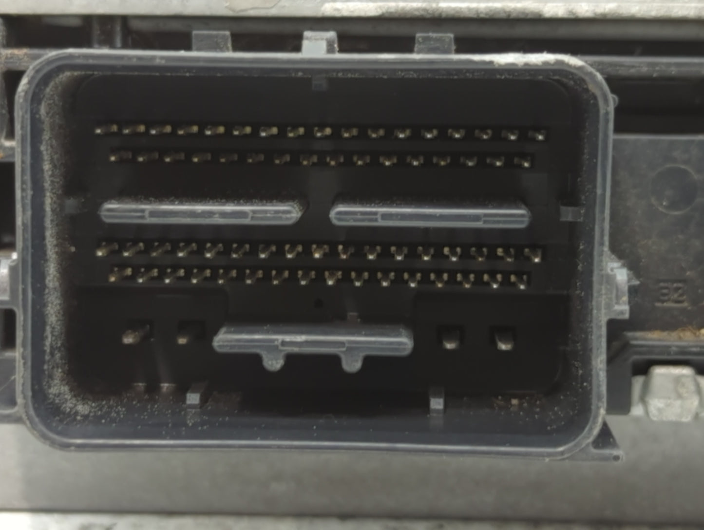 2013-2016 Ford Taurus PCM Engine Control Computer ECU ECM PCU OEM P/N:DG1A-12B684-EA DG1A-12A650-SB Fits Fits 2013 2014 2015