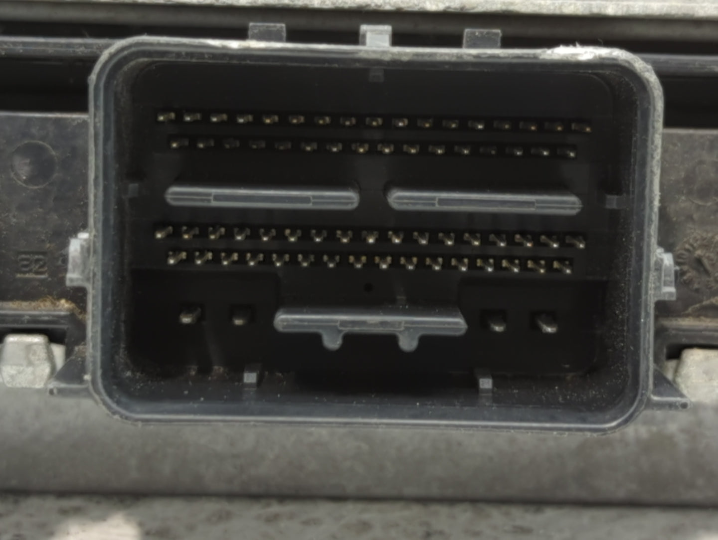 2013-2016 Ford Taurus PCM Engine Control Computer ECU ECM PCU OEM P/N:DG1A-12B684-EA DG1A-12A650-SB Fits Fits 2013 2014 2015