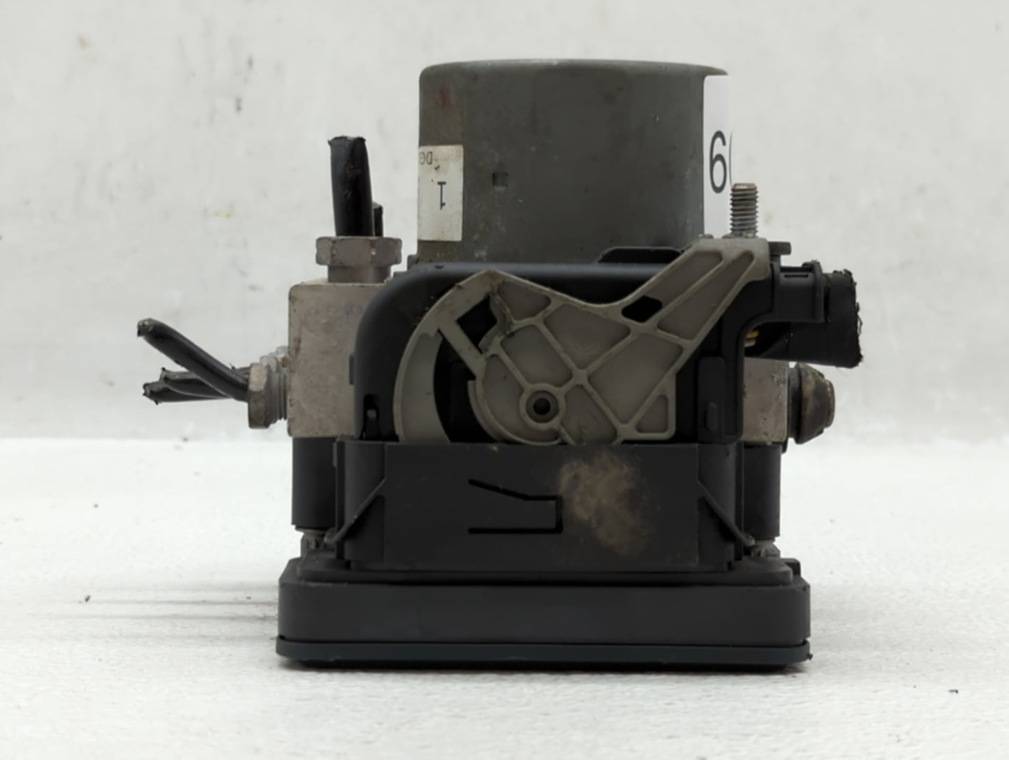 2014-2019 Ford Taurus ABS Pump Control Module Replacement P/N:DG13-2C405-A Fits Fits 2014 2015 2016 2017 2018 2019 OEM Used 