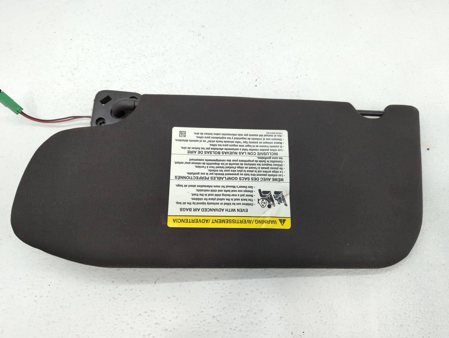 2013-2019 Ford Taurus Sun Visor Shade Replacement Passenger Right Mirror Fits OEM Used Auto Parts - Oemusedautoparts1.com