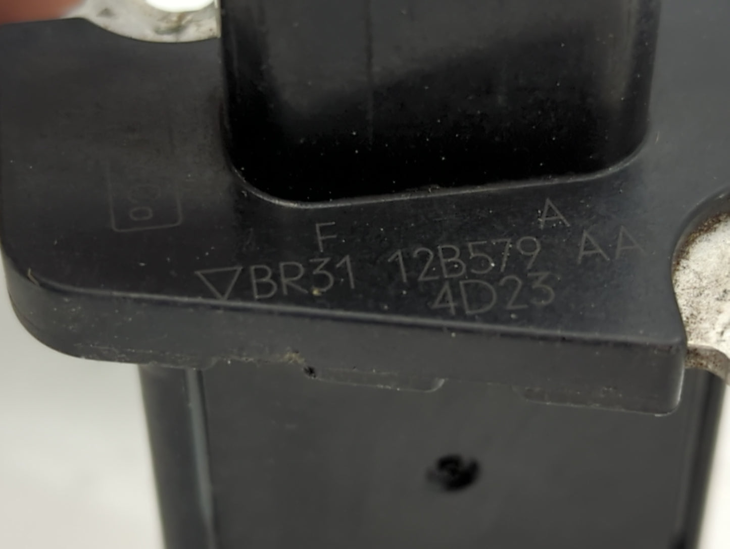 2013-2016 Ford Taurus Mass Air Flow Meter Maf - Oemusedautoparts1.com
