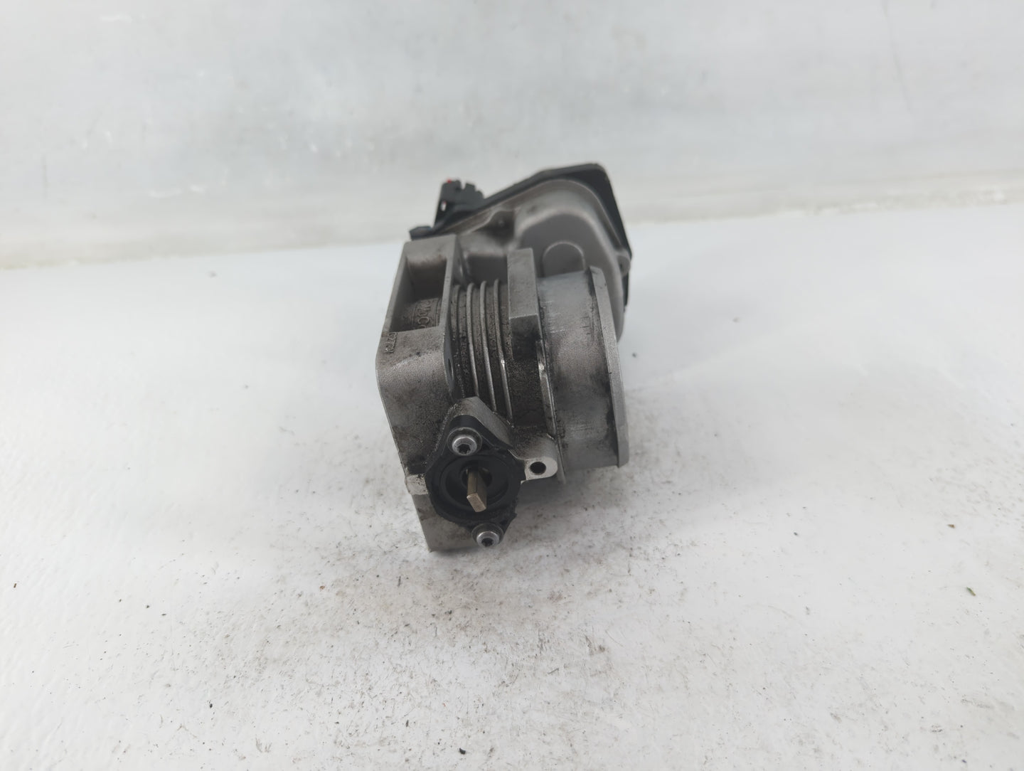 2010-2019 Ford Taurus Throttle Body P/N:012014 1 AA5E-BB, 140201000570 Fits Fits 2010 2011 2012 2013 2014 2015 2016 2017 201