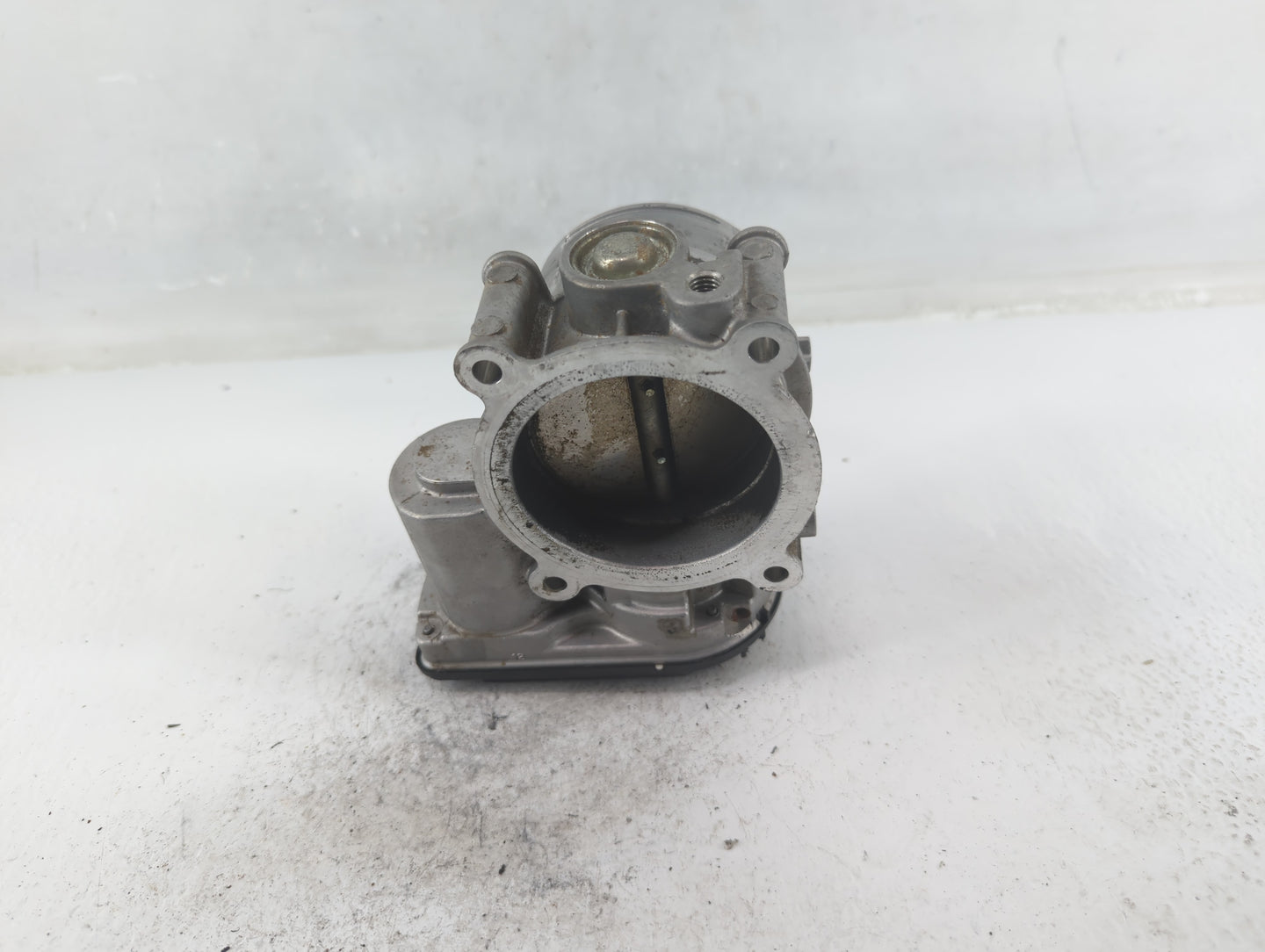 2013-2019 Ford Taurus Throttle Body P/N:AT4E-EH 133514001430 Fits Fits 2011 2012 2013 2014 2015 2016 2017 2018 2019 OEM Used