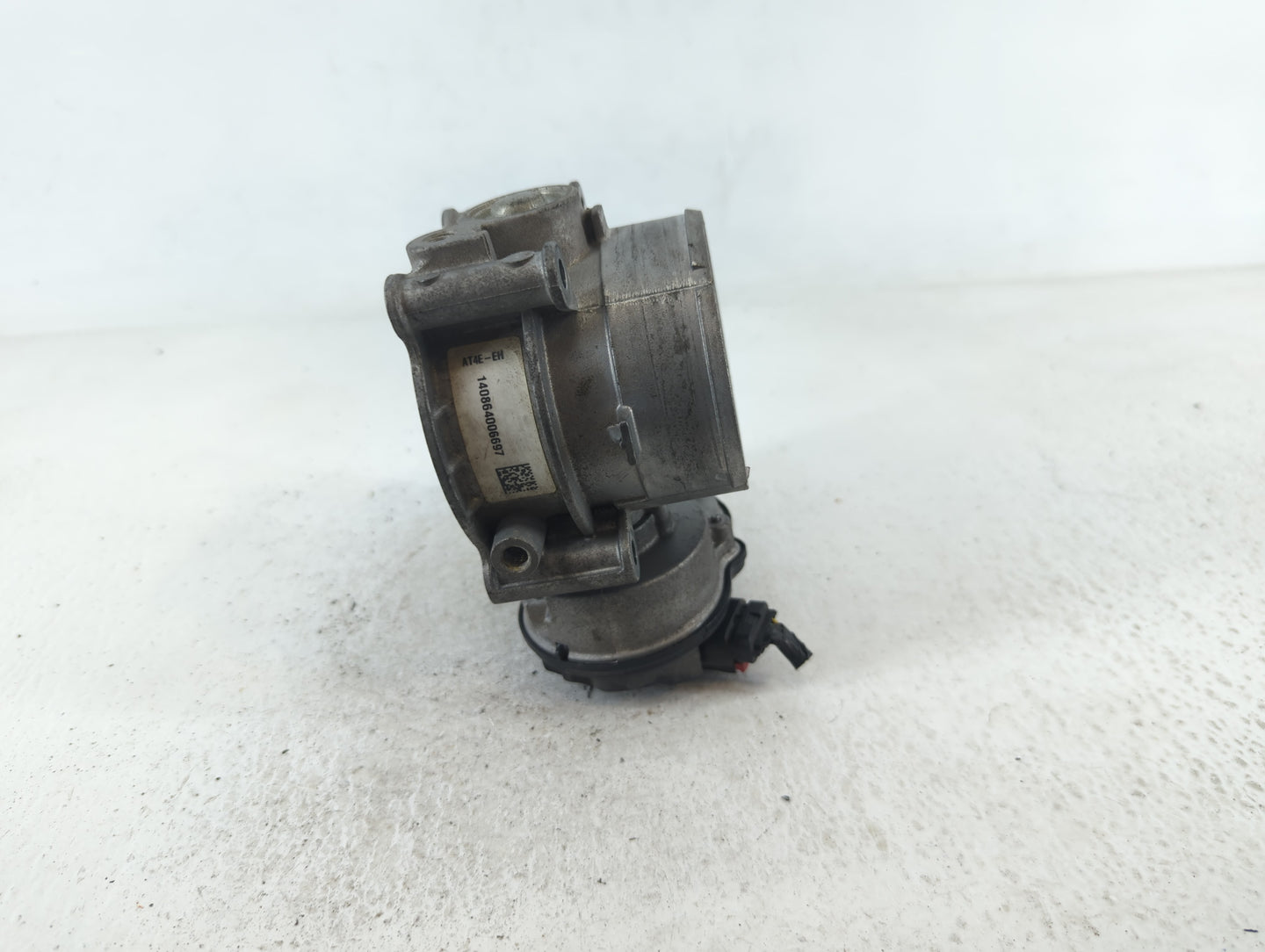 2013-2019 Ford Taurus Throttle Body P/N:140864006697 AT4E-EH Fits Fits 2011 2012 2013 2014 2015 2016 2017 2018 2019 OEM Used