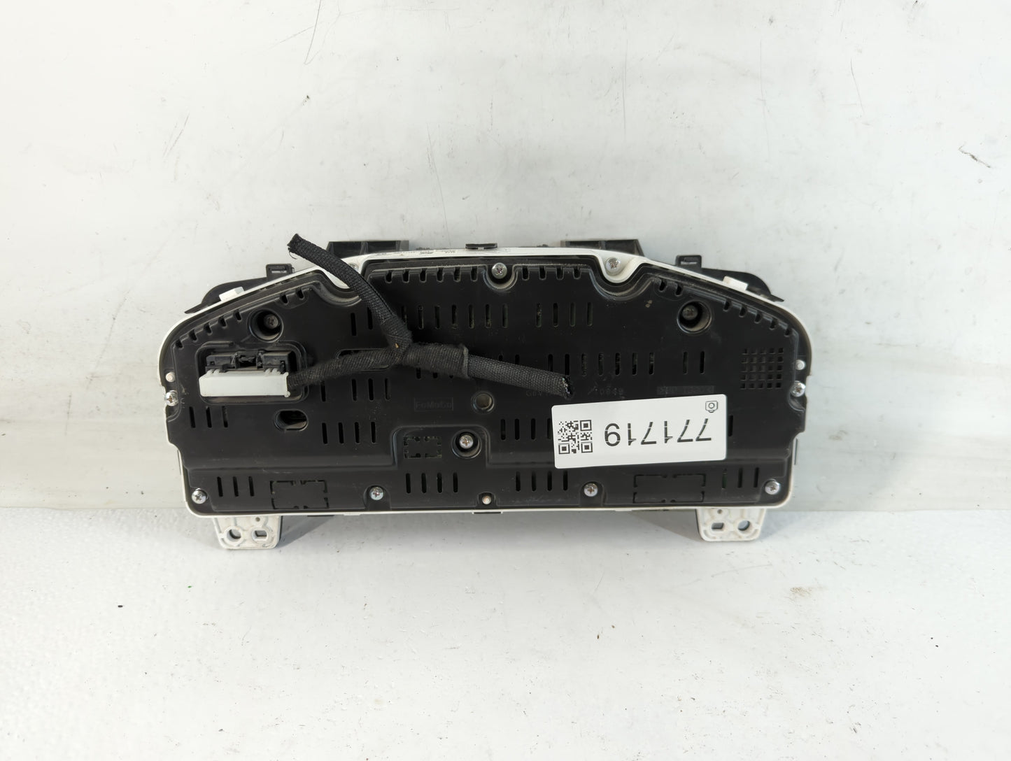 2014 Ford Taurus Instrument Cluster Speedometer Gauges P/N:EG1T-10849-ED Fits OEM Used Auto Parts - Oemusedautoparts1.com