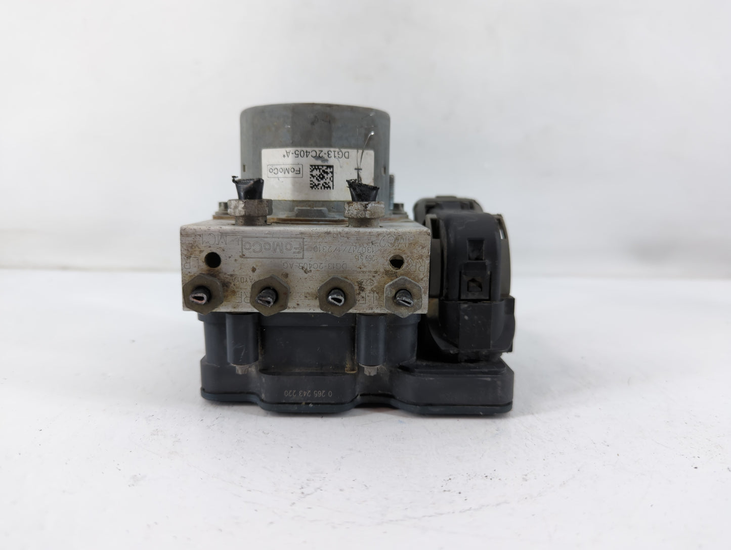 2013-2014 Ford Taurus ABS Pump Control Module Replacement P/N:DG13-2C405-AG Fits Fits 2013 2014 OEM Used Auto Parts - Oemuse