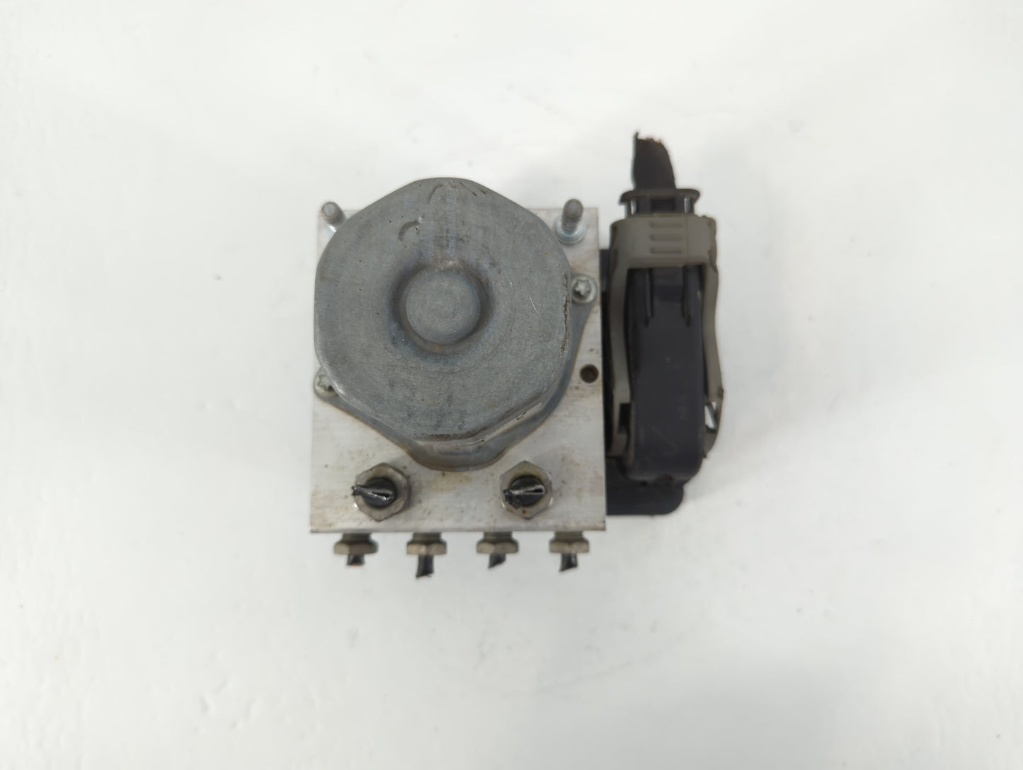 2013-2014 Ford Taurus ABS Pump Control Module Replacement P/N:DG13-2C405-AG Fits Fits 2013 2014 OEM Used Auto Parts - Oemuse
