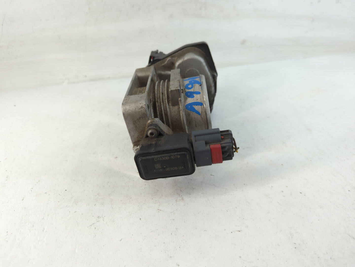 2010-2019 Ford Taurus Throttle Body P/N:131341002785 Fits Fits 2010 2011 2012 2013 2014 2015 2016 2017 2018 2019 OEM Used Au