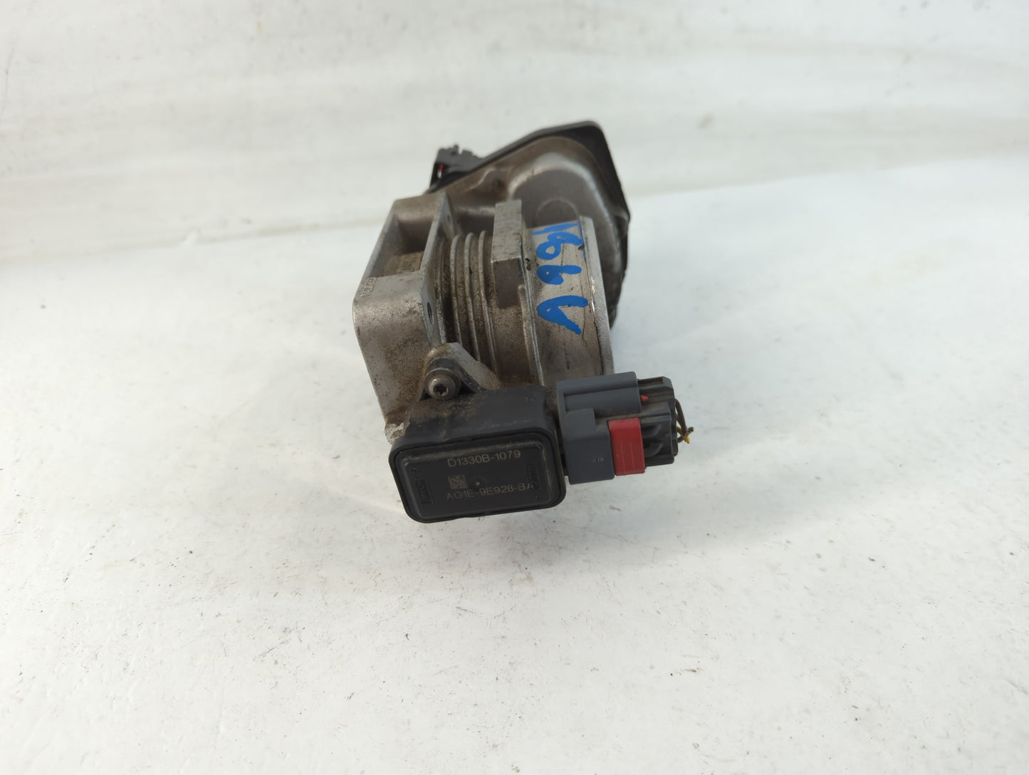 2010-2019 Ford Taurus Throttle Body P/N:131341002785 Fits Fits 2010 2011 2012 2013 2014 2015 2016 2017 2018 2019 OEM Used Au
