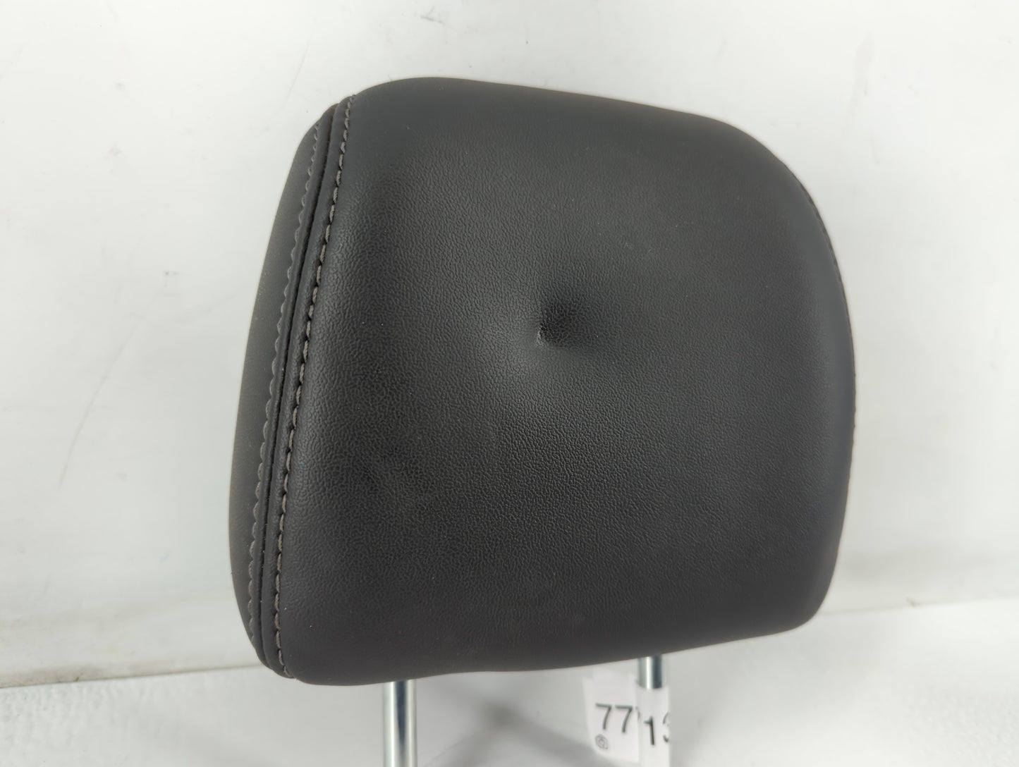 2014 Ford Taurus Headrest Head Rest Rear Center Seat Fits OEM Used Auto Parts - Oemusedautoparts1.com