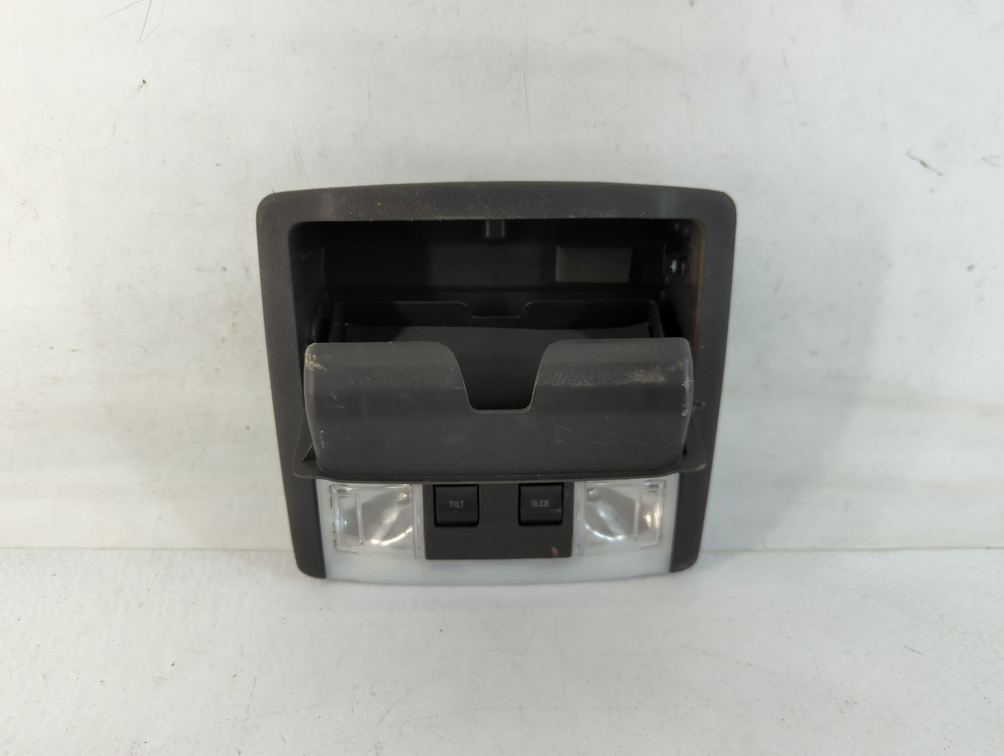 2014 Ford Taurus Overhead Roof Console - Oemusedautoparts1.com