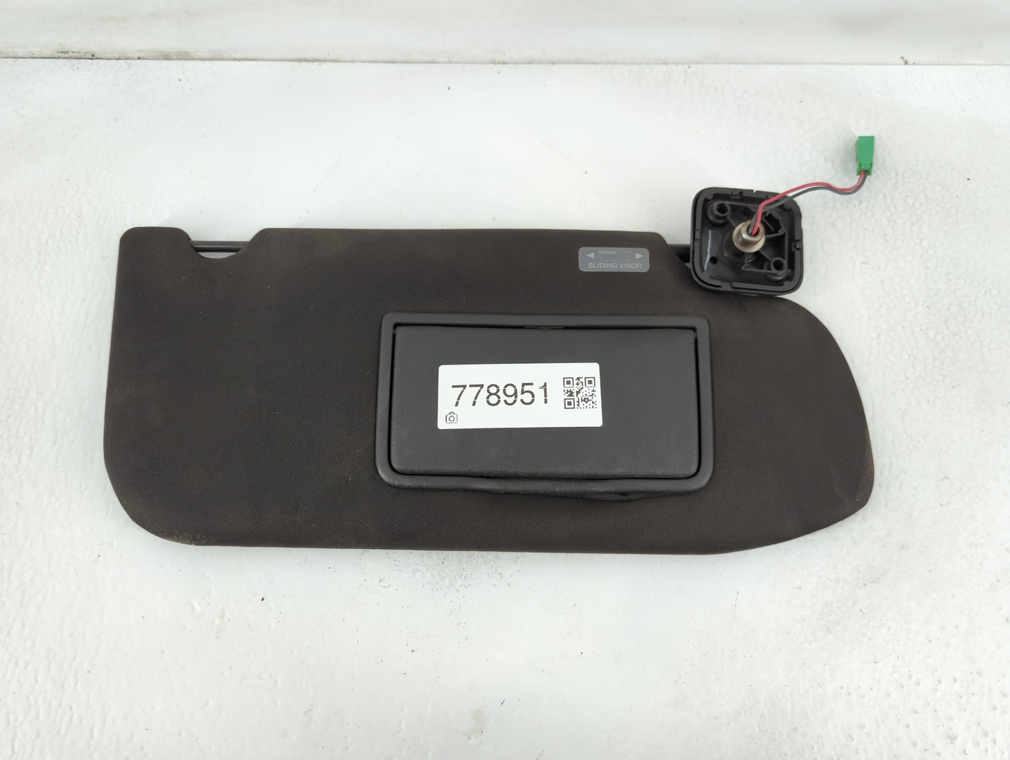 2013-2019 Ford Taurus Sun Visor Shade Replacement Passenger Right Mirror Fits OEM Used Auto Parts - Oemusedautoparts1.com
