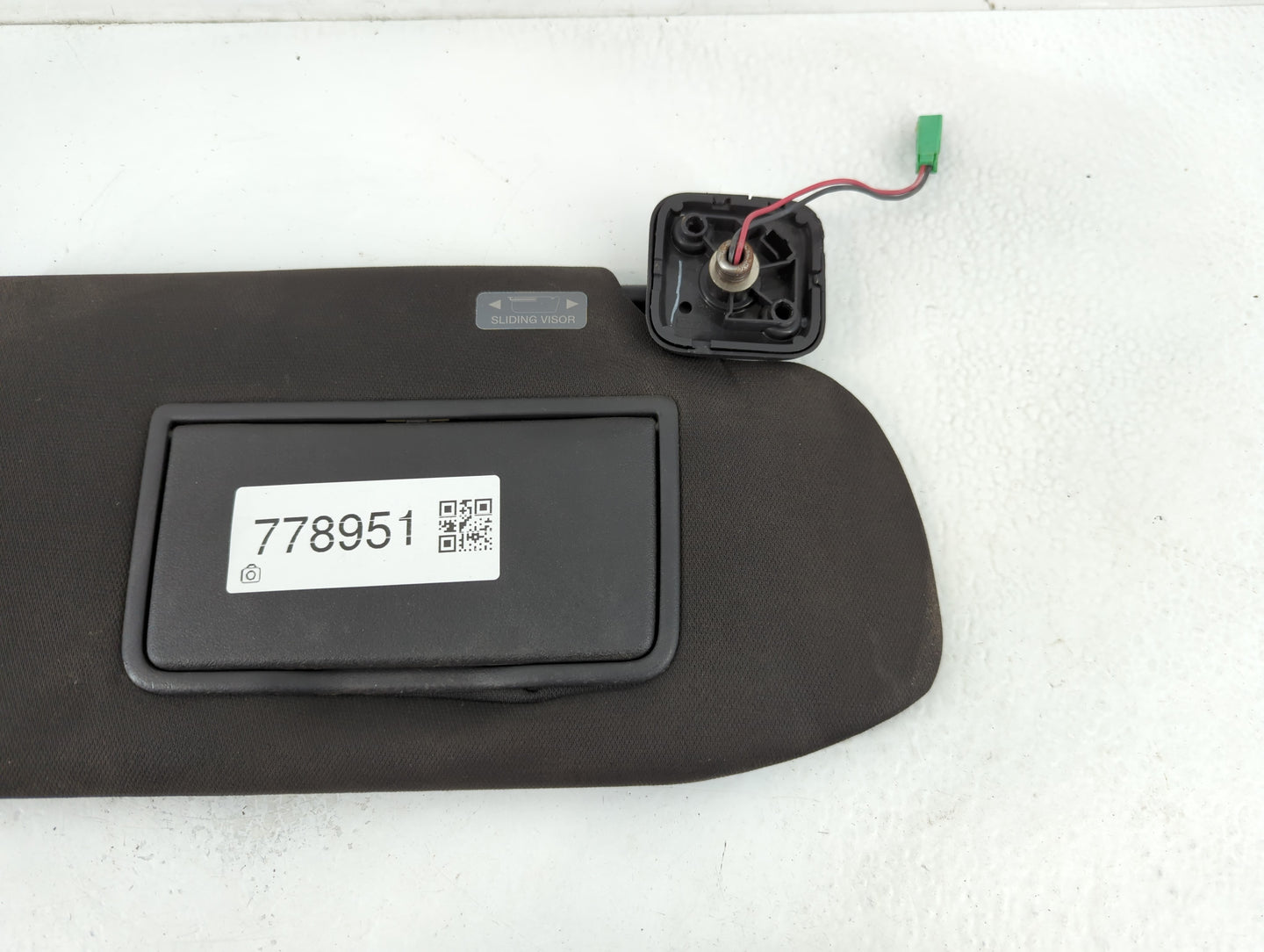 2013-2019 Ford Taurus Sun Visor Shade Replacement Passenger Right Mirror Fits OEM Used Auto Parts - Oemusedautoparts1.com