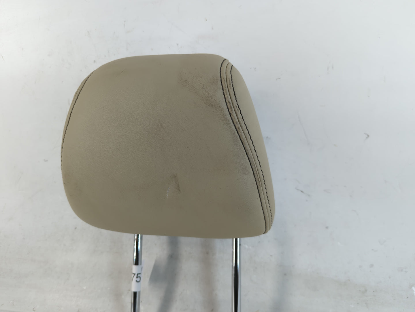 2014 Ford Taurus Headrest Head Rest Front Driver Passenger Seat Fits Fits 1999 2000 OEM Used Auto Parts - Oemusedautoparts1.