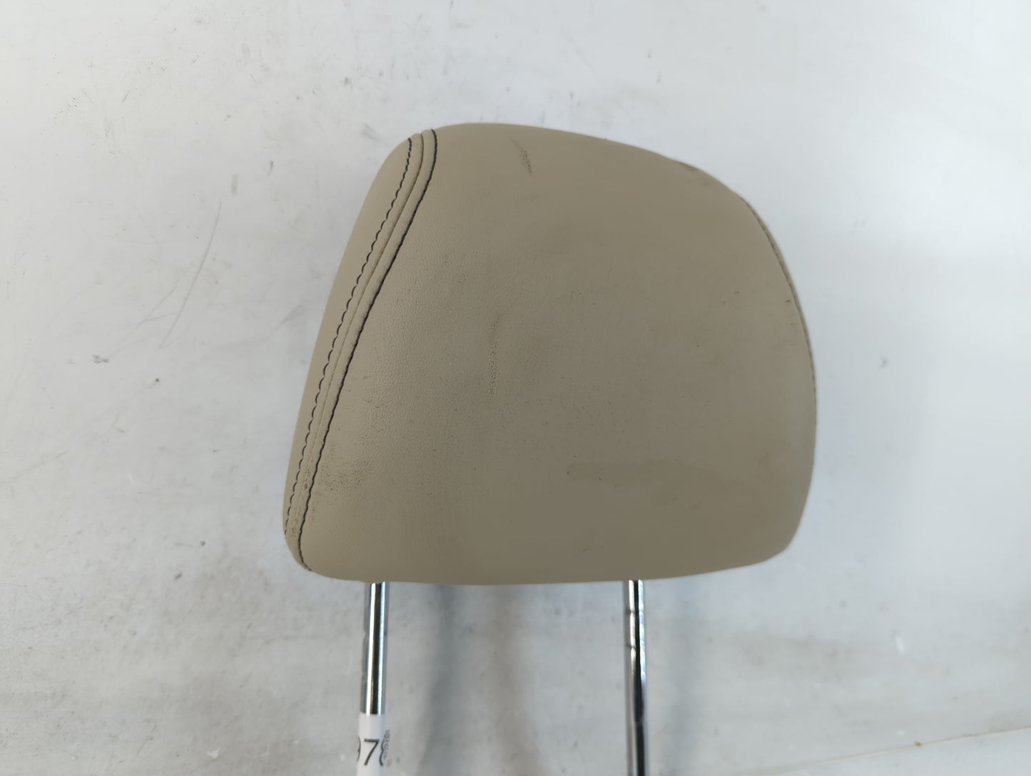 2014 Ford Taurus Headrest Head Rest Front Driver Passenger Seat Fits Fits 1999 2000 OEM Used Auto Parts - Oemusedautoparts1.