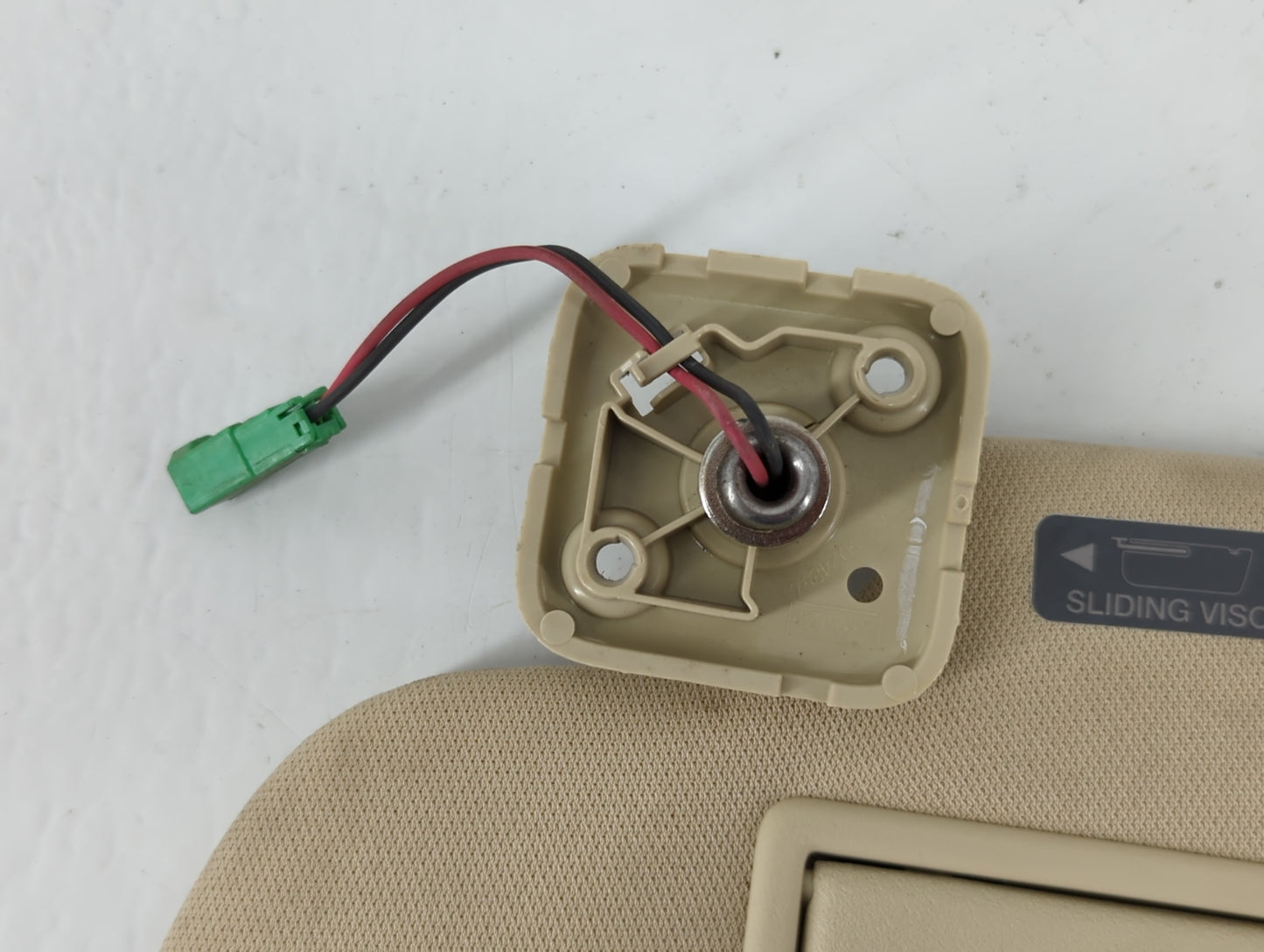 2013-2019 Ford Taurus Sun Visor Shade Replacement Driver Left Mirror Fits Fits 2013 2014 2015 2016 2017 2018 2019 OEM Used A