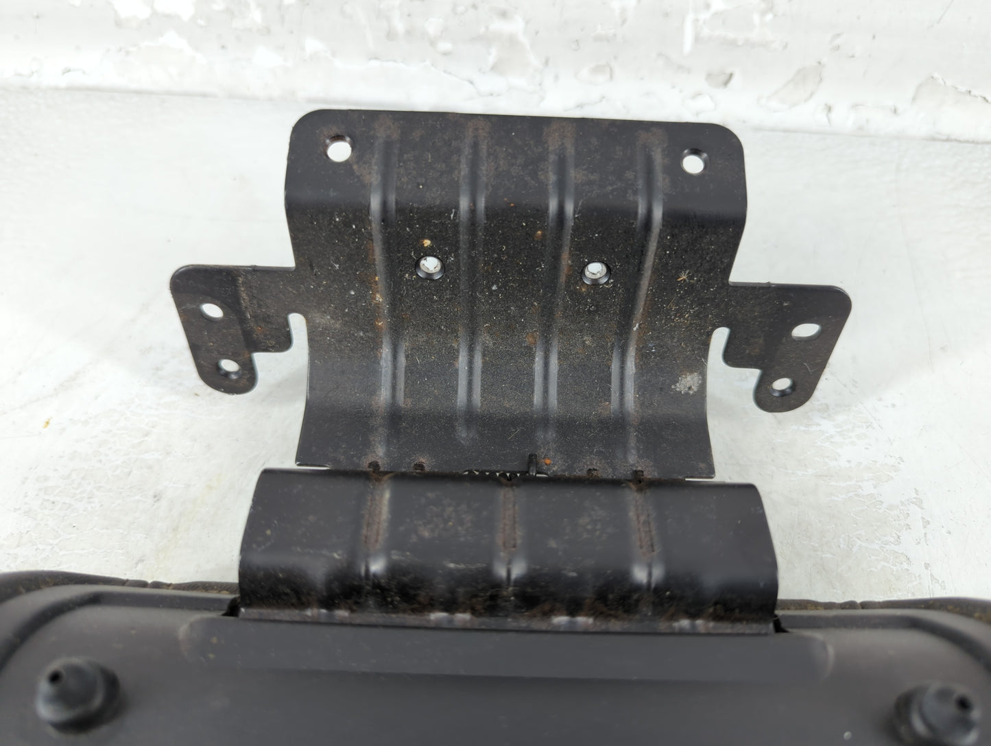2014 Ford Taurus Center Console Armrest Cover Lid Fits OEM Used Auto Parts - Oemusedautoparts1.com