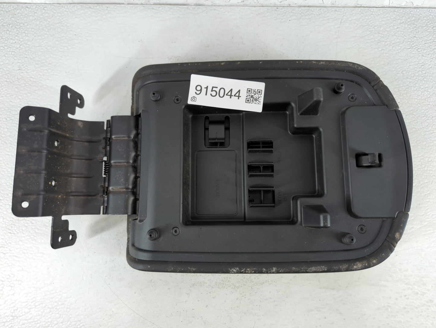2014 Ford Taurus Center Console Armrest Cover Lid Fits OEM Used Auto Parts - Oemusedautoparts1.com