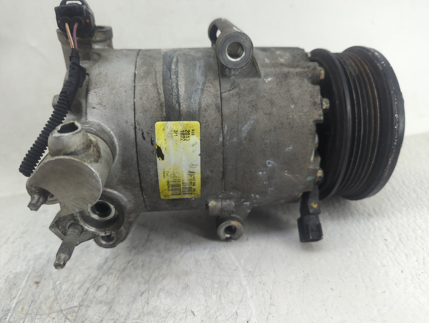 2014-2016 Ford Transit Connect Air Conditioning A/c Ac Compressor Oem - Oemusedautoparts1.com