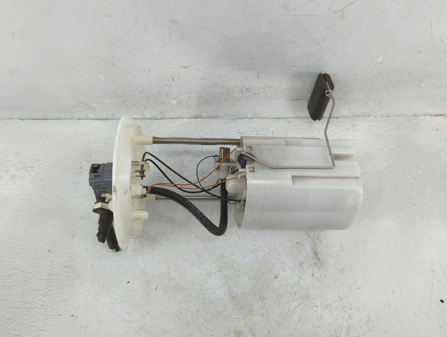 2014-2018 Ford Transit Connect Electrical Gas Fuel Pump Assembly - Oemusedautoparts1.com