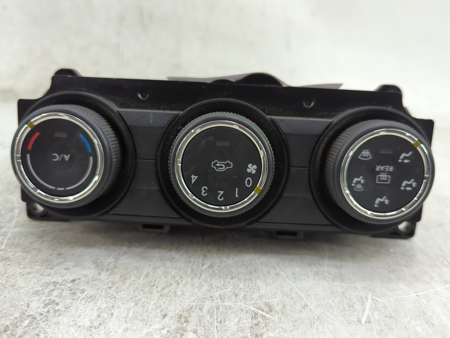 2014 Forest Forester Climate Control Module Temperature AC/Heater Replacement P/N:72311SG010 T103052 9L Fits OEM Used Auto P