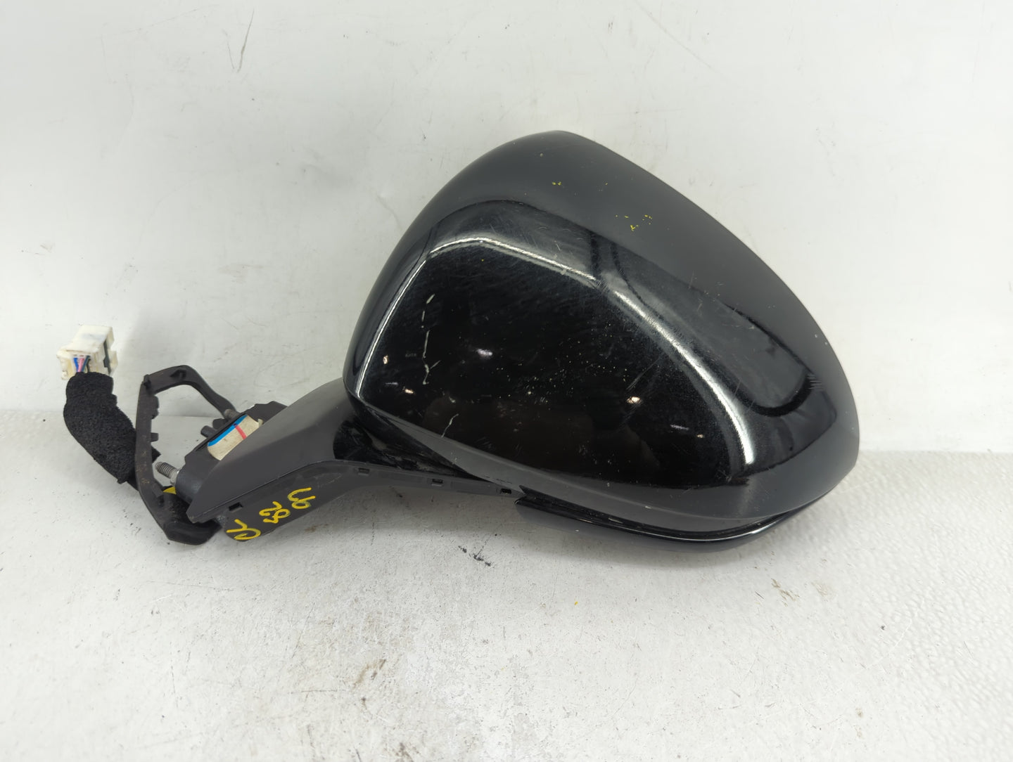 2014 Genesis G80 Driver Side View Mirror - Left Door Mirror OEM Used - Oemusedautoparts1.com