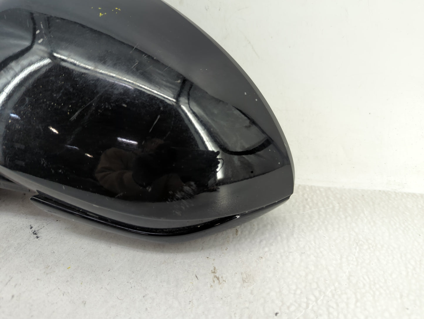 2014 Genesis G80 Driver Side View Mirror - Left Door Mirror OEM Used - Oemusedautoparts1.com