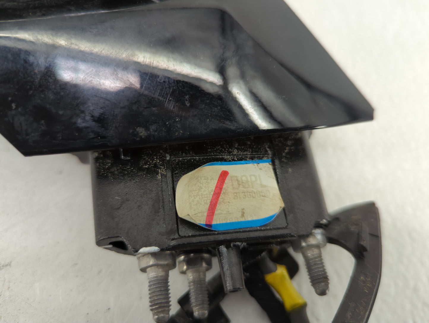 2014 Genesis G80 Driver Side View Mirror - Left Door Mirror OEM Used - Oemusedautoparts1.com