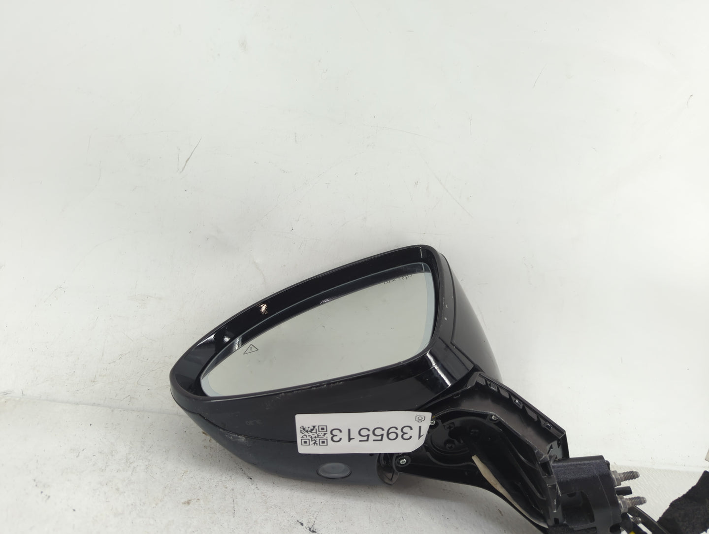 2014 Genesis G80 Driver Side View Mirror - Left Door Mirror OEM Used - Oemusedautoparts1.com