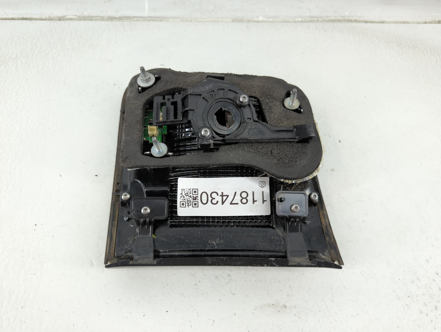 2013-2017 Gmc Acadia Tail Light Assembly Passenger Right OEM P/N:23169323 Fits Fits 2013 2014 2015 2016 2017 OEM Used Auto P