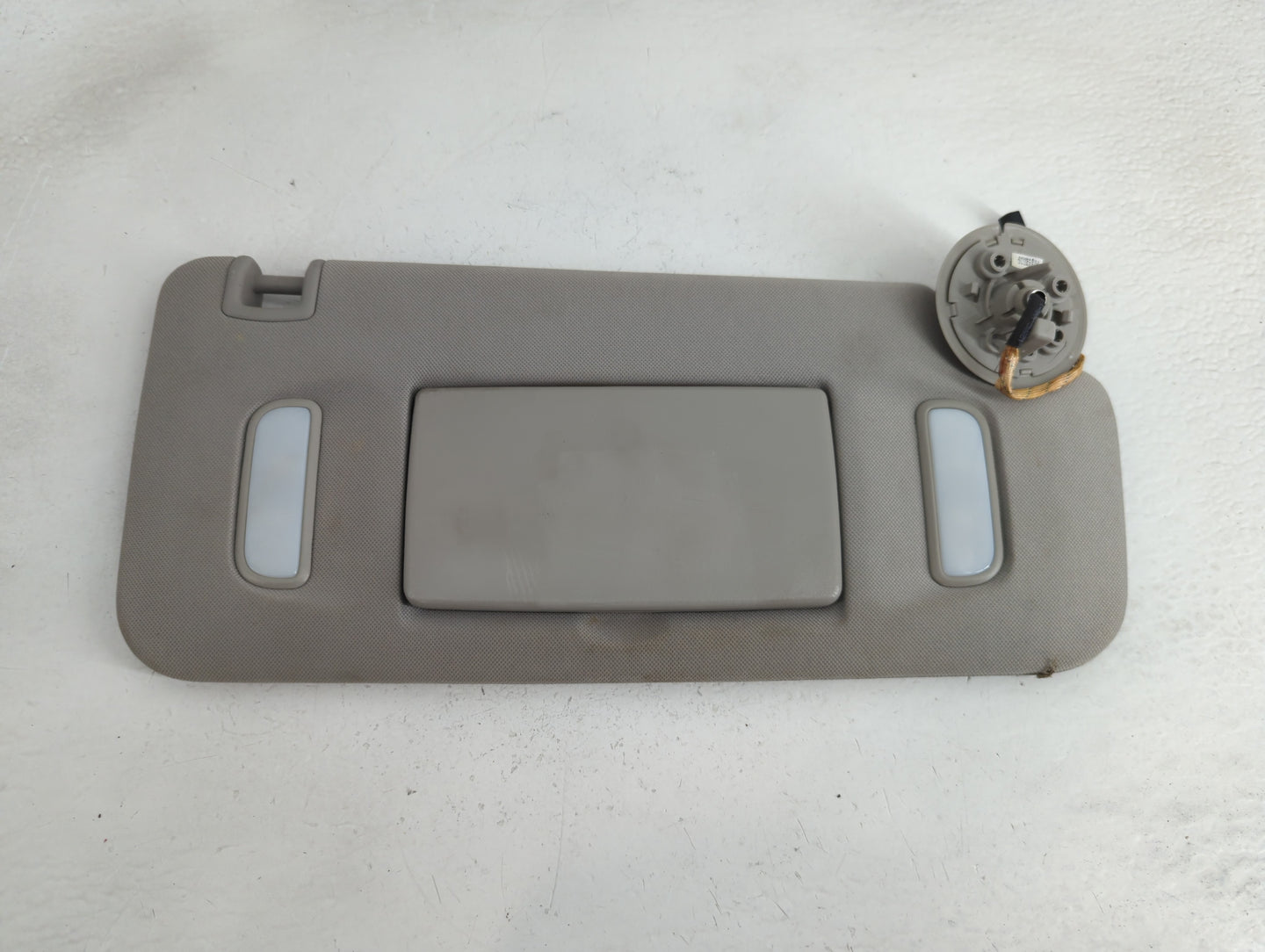 2007-2017 Gmc Acadia Sun Visor Shade Replacement Passenger Right Mirror Fits OEM Used Auto Parts - Oemusedautoparts1.com