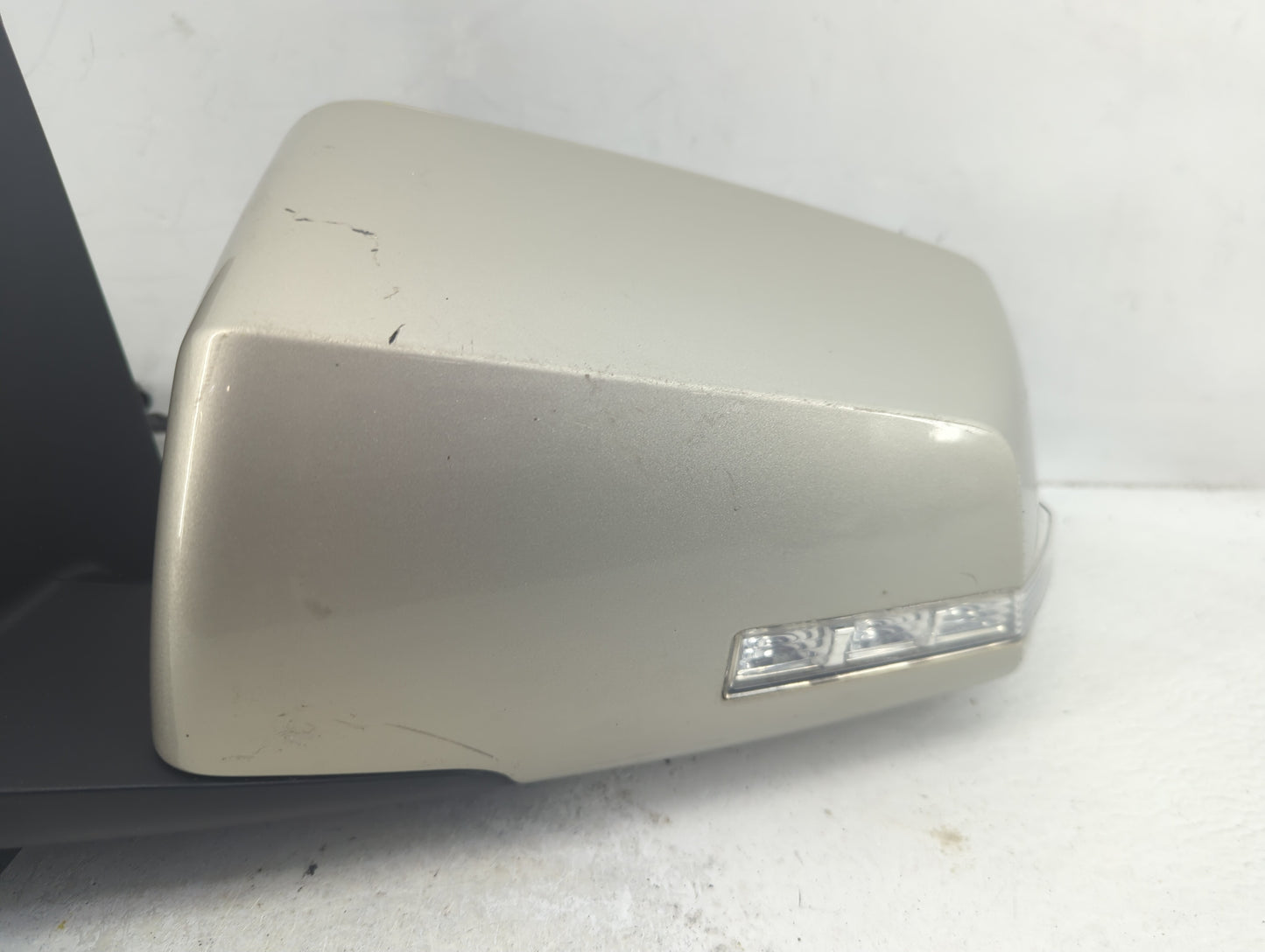 2013-2017 Gmc Acadia Driver Side View Mirror - Left Door Mirror OEM Used - Oemusedautoparts1.com