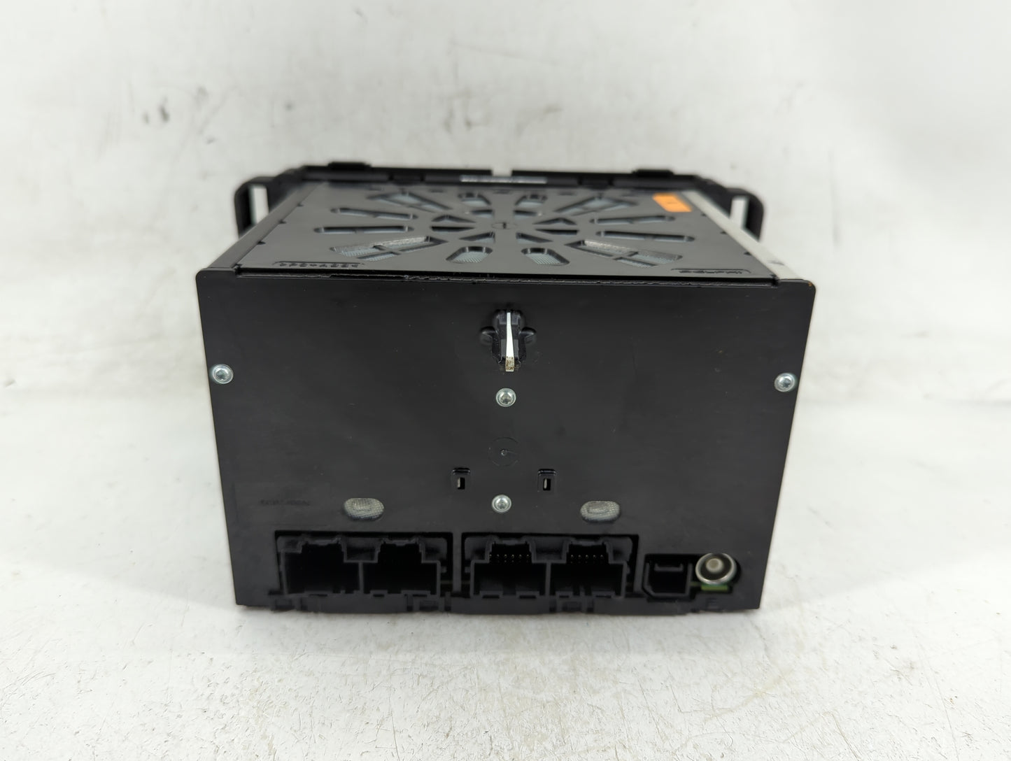 2013-2014 Gmc Acadia Radio AM FM Cd Player Receiver Replacement P/N:23193681 Fits Fits 2013 2014 OEM Used Auto Parts - Oemus