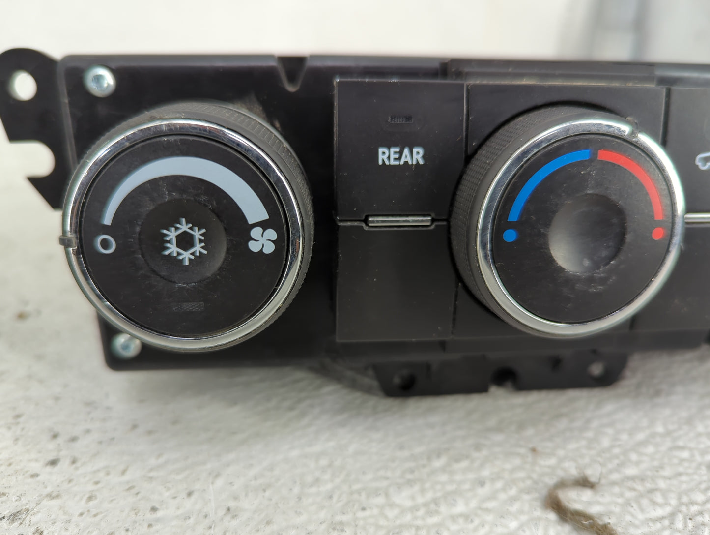 2013-2016 Gmc Acadia Climate Control Module Temperature AC/Heater Replacement Fits Fits 2013 2014 2015 2016 OEM Used Auto Pa