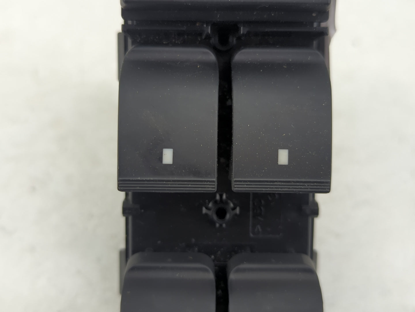 2010-2017 Gmc Acadia Master Power Window Switch Replacement Driver Side Left P/N:20945224 SANAD1241I Fits OEM Used Auto Part