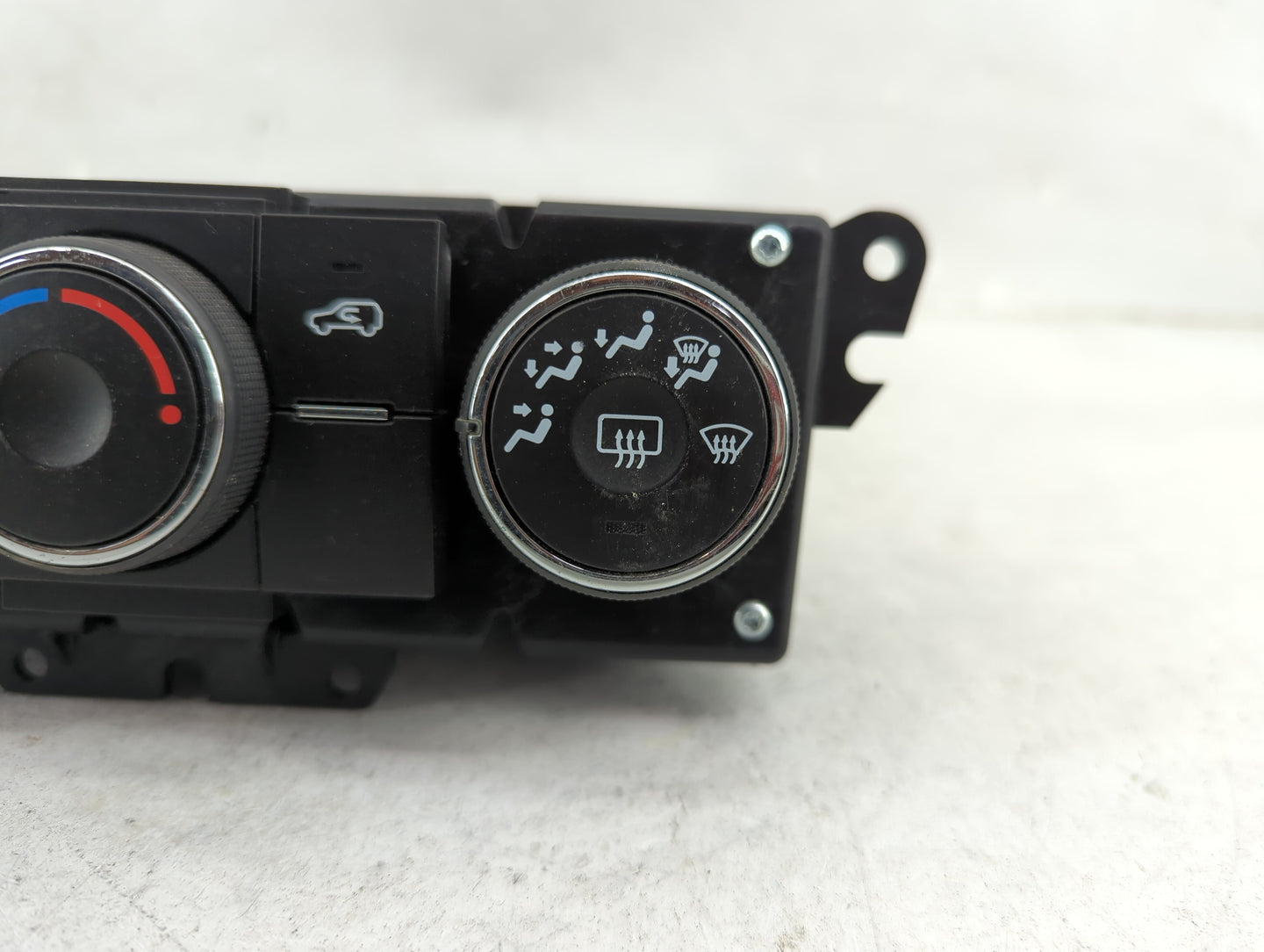 2013-2016 Gmc Acadia Climate Control Module Temperature AC/Heater Replacement P/N:22969801 Fits Fits 2013 2014 2015 2016 OEM