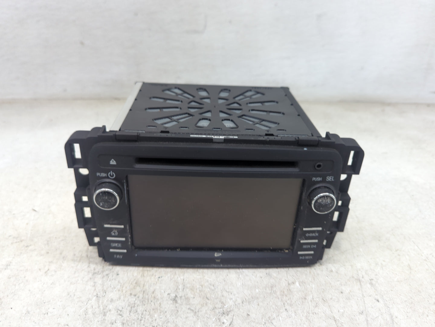 2013-2014 Gmc Acadia Radio AM FM Cd Player Receiver Replacement P/N:23162867 28396730, L2C0050TR, 3432A-0050TR Fits Fits 201