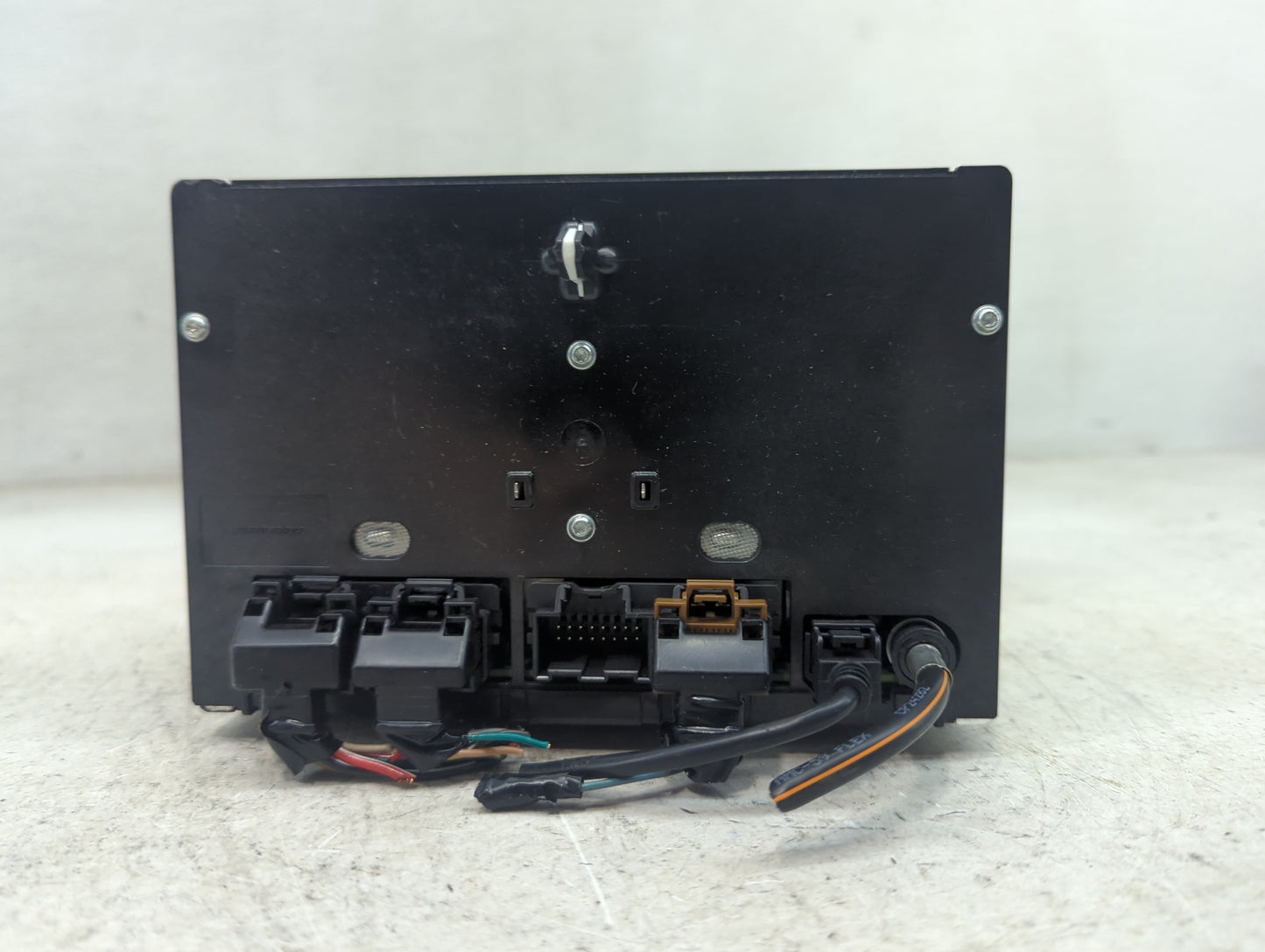 2013-2014 Gmc Acadia Radio AM FM Cd Player Receiver Replacement P/N:23162867 28396730, L2C0050TR, 3432A-0050TR Fits Fits 201