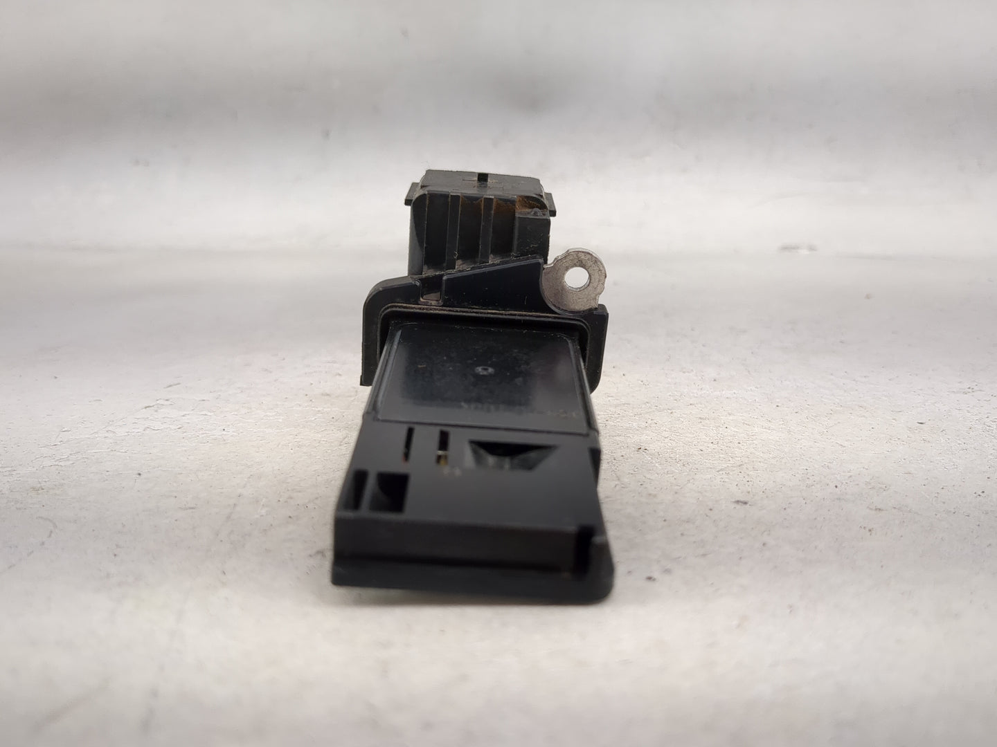 2012-2022 Gmc Acadia Mass Air Flow Meter Maf 1485568 - Oemusedautoparts1.com