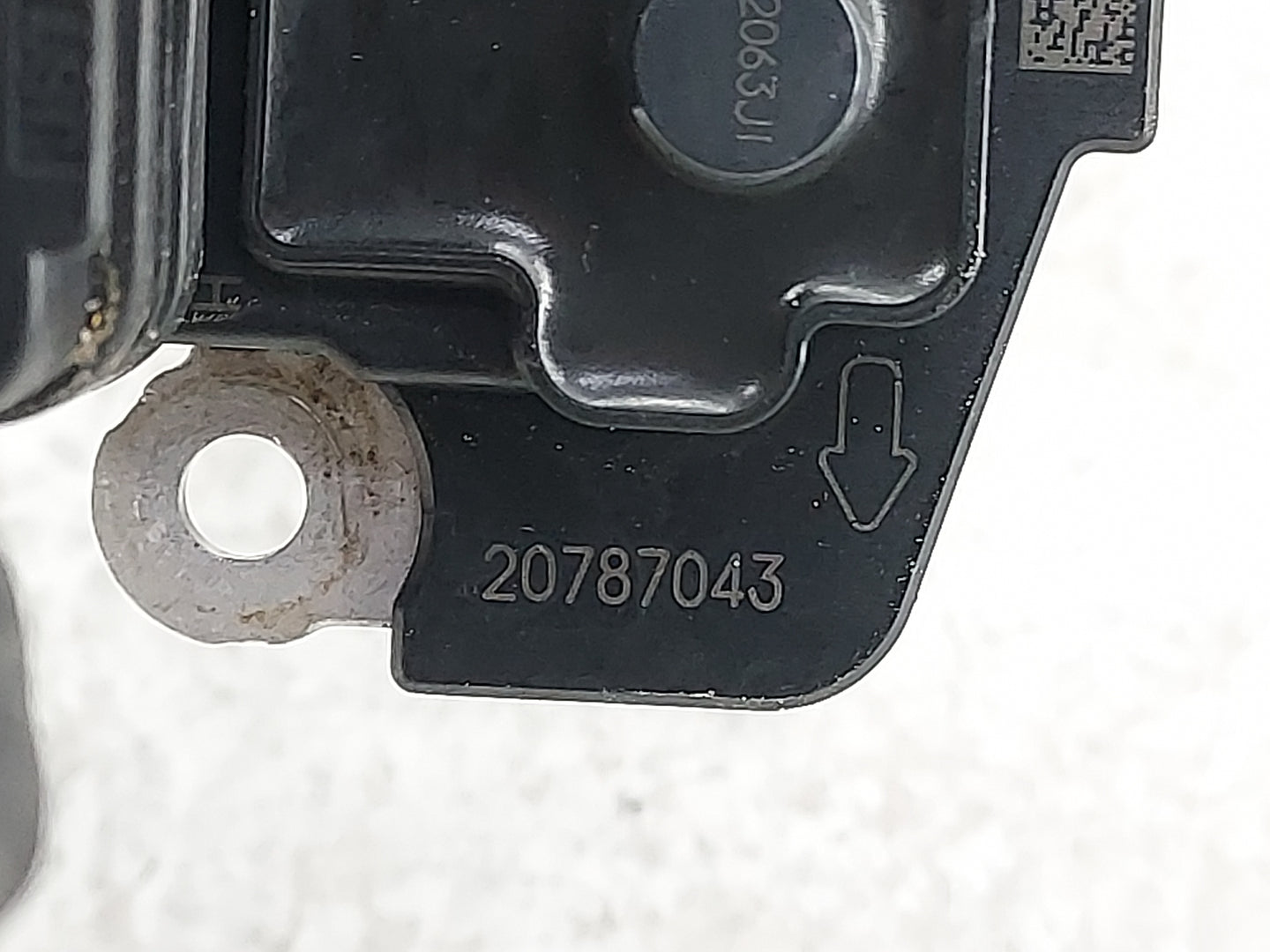 2012-2022 Gmc Acadia Mass Air Flow Meter Maf 1487759 - Oemusedautoparts1.com