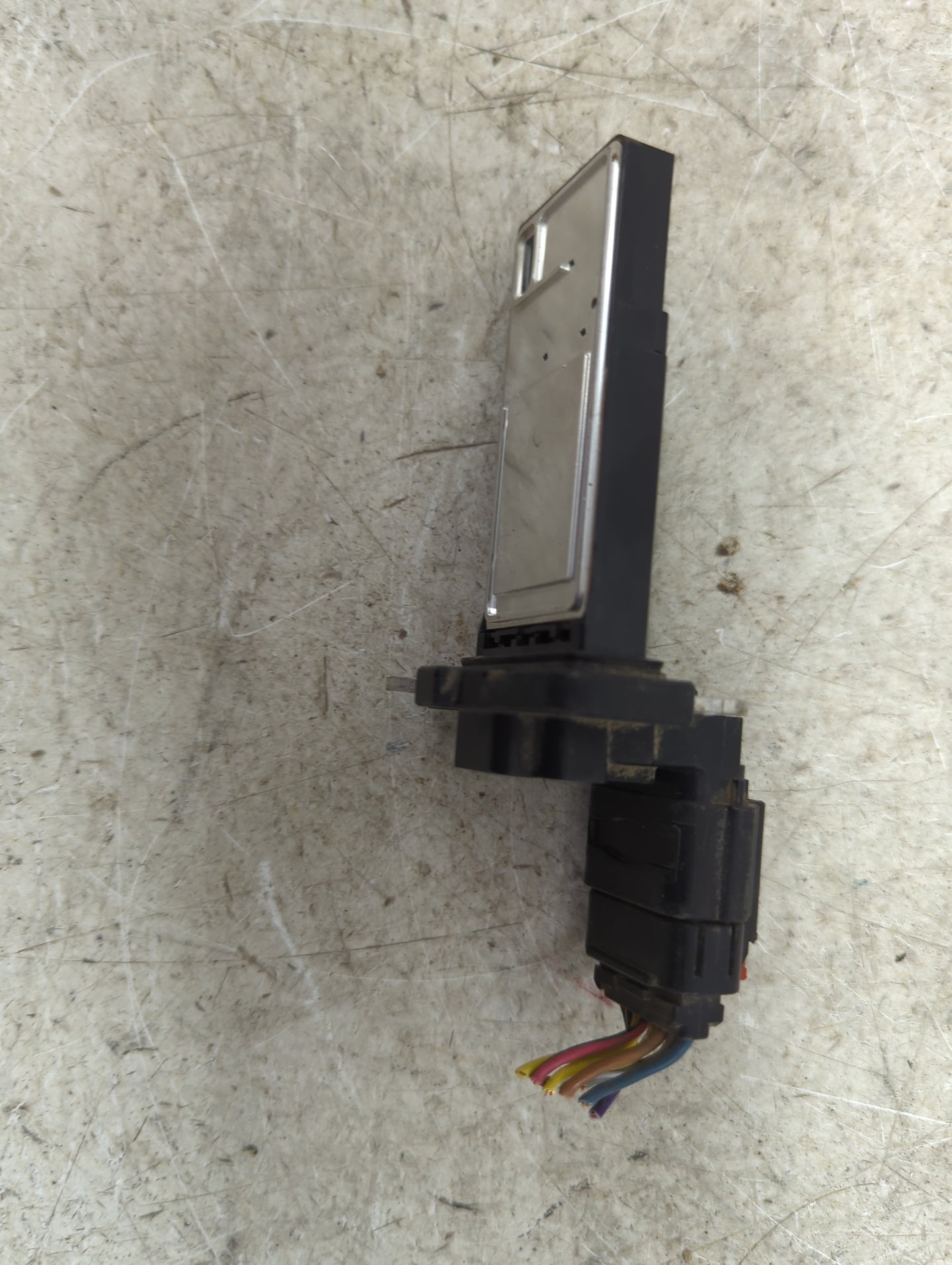 2012-2022 Gmc Acadia Mass Air Flow Meter Maf 1489985 - Oemusedautoparts1.com